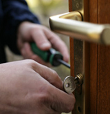 Locksmith Baldwin 24/7 door repair 